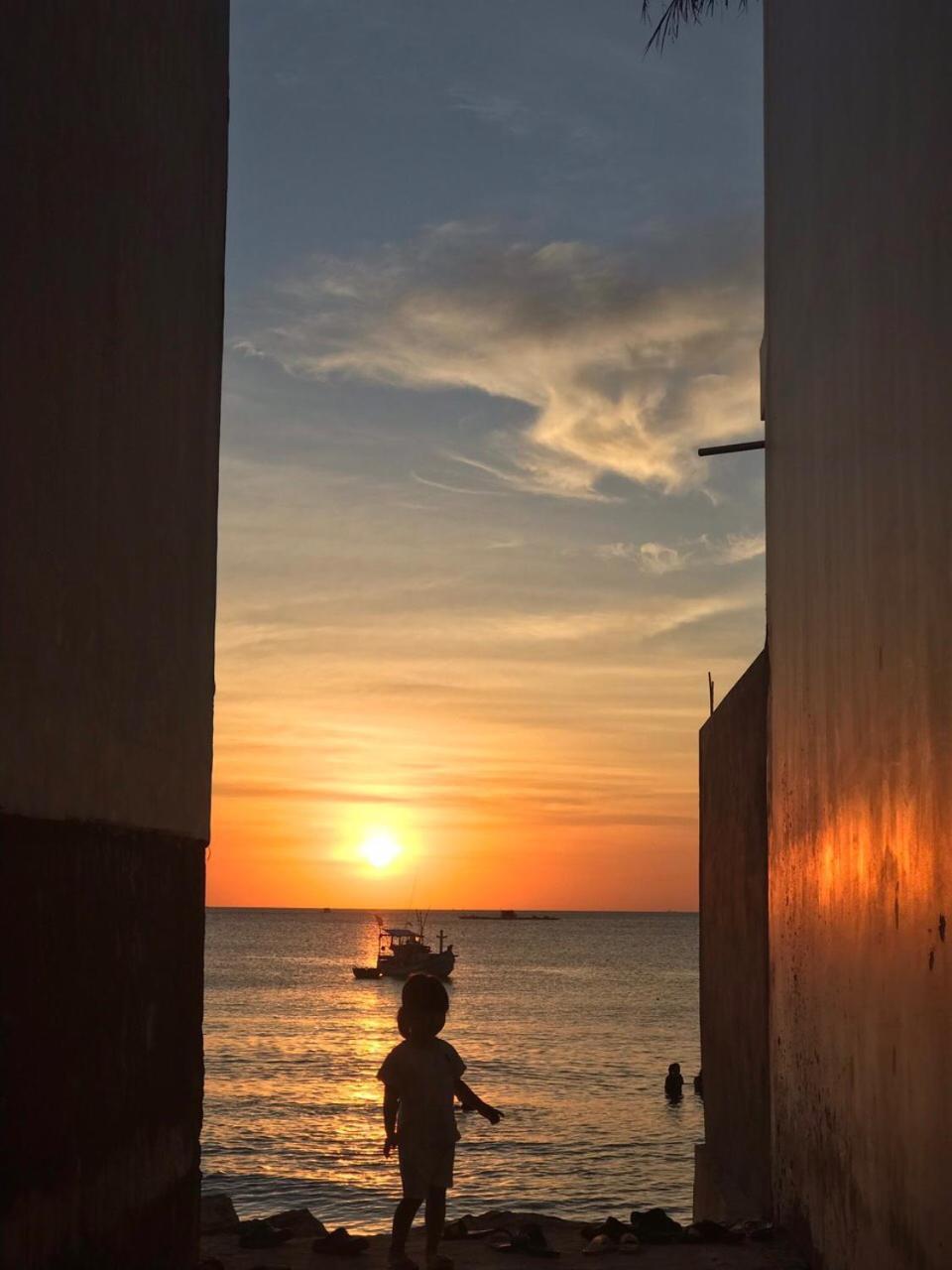 الشقق الفندقية دونغ دونغفي  Larina Beach House المظهر الخارجي الصورة